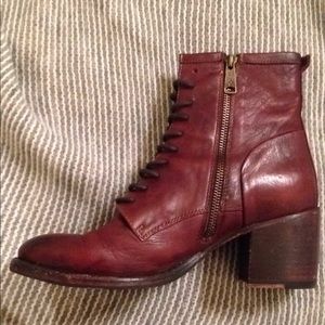 patricia nash sicily boots merlot